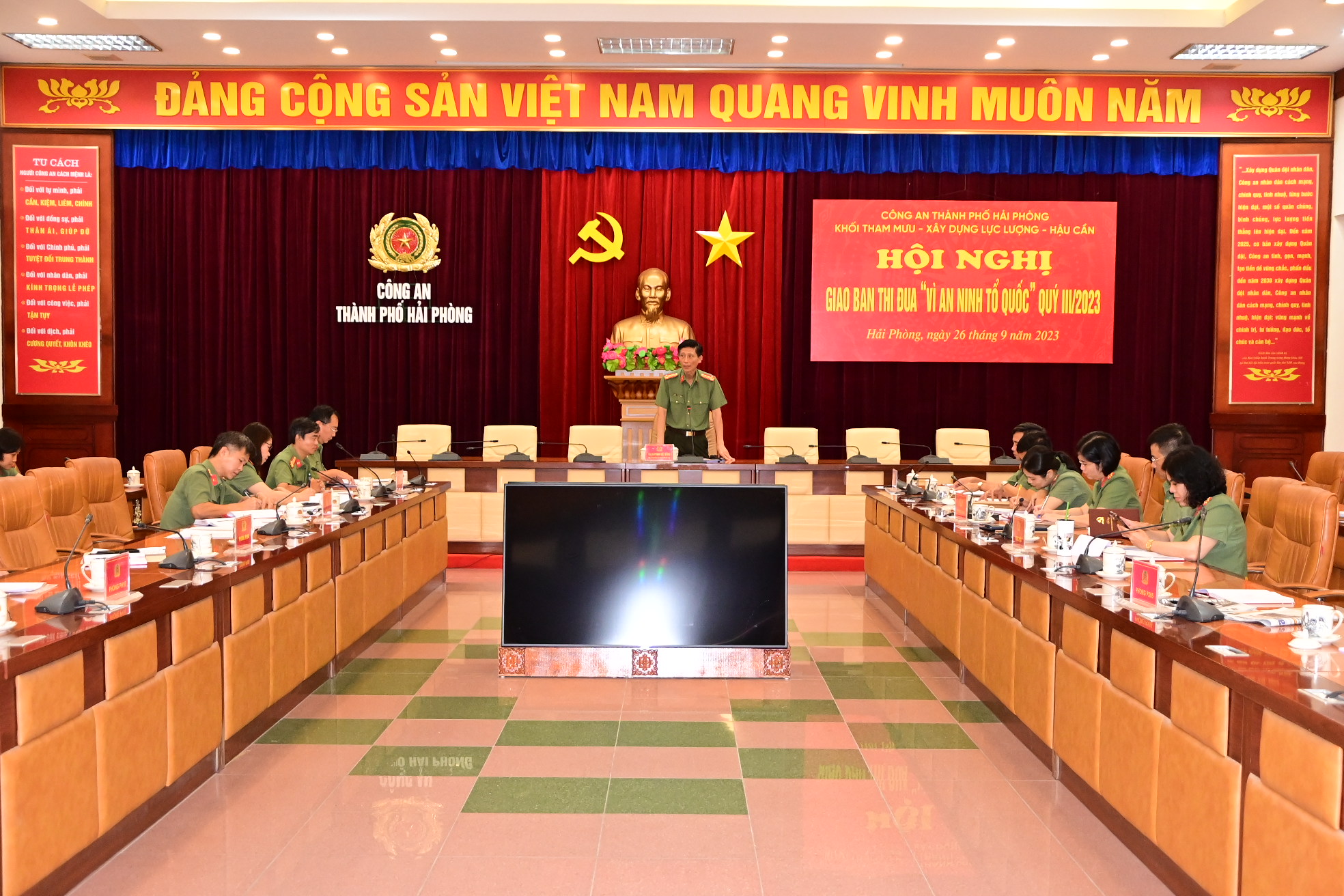 Khối Tham mưu – Xây dựng lực lượng – Hậu cần CATP: Đề ra 6 nhiệm vụ trọng tâm trong quý IV, năm 2023